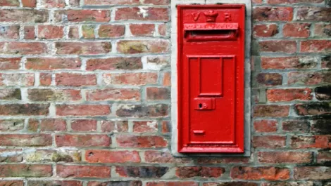 Did Apple return 8 million iPhones to manufacturer?