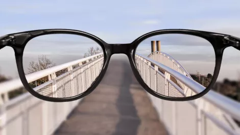 Microsoft: iPhone 4 is Apple's Vista