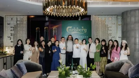 Carlsberg & Meituan link fine dining with beer delivery